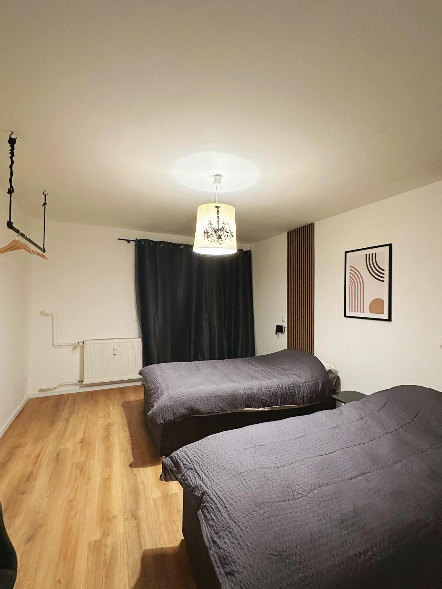 5 Betten Montuerwhonung Mit Waschmaschine Apartment